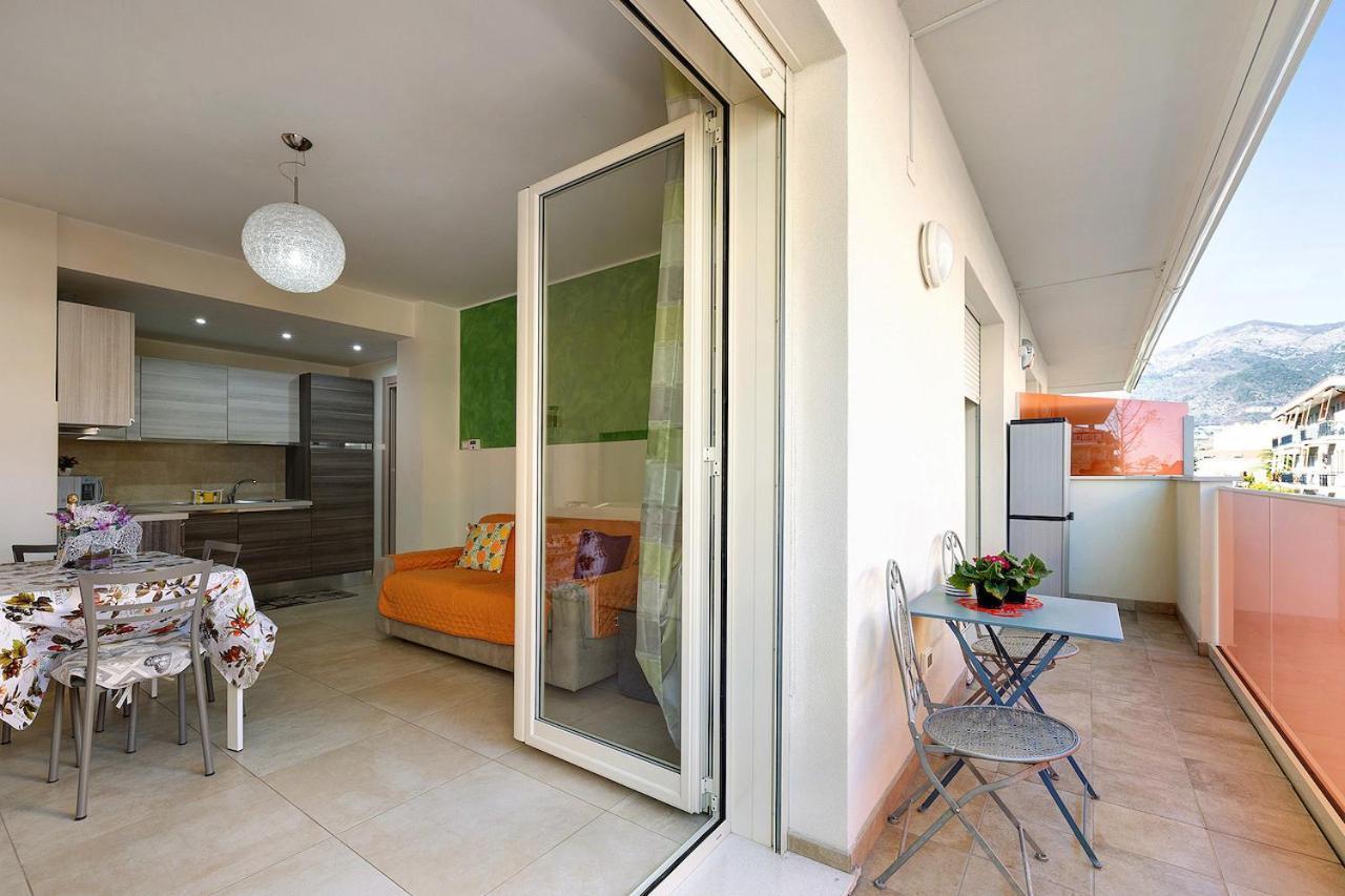 Appartamento Shanaia Loano Exterior foto